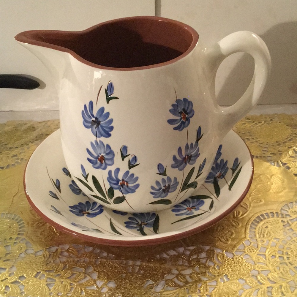 Vintage Stangl Pitcher and matching bowl